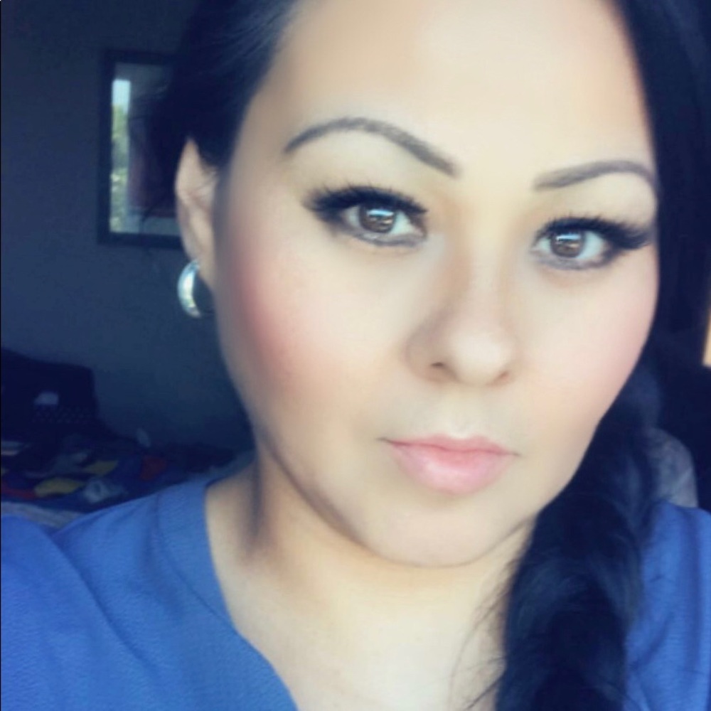 Meet your Posher, Gabby